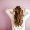 5 bí quyết giúp phái đẹp giải cứu mái tóc khỏi tình trạng bết dầu
