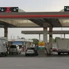 Hàng nghìn ôtô và xe tải châu Âu đổ về Luxembourg để tiếp nhiên liệu