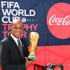 Cúp vàng đích thực của FIFA được giới thiệu tại Hàn Quốc 