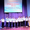 Trao học bổng cho học sinh, sinh viên 7 tỉnh miền Trung và Tây Nguyên