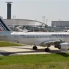 Pháp hủy 1.000 chuyến bay đi và đến do nhân viên không lưu đình công