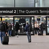 Sân bay lớn nhất của Anh lỗ hơn 500 triệu USD do nhu cầu đi lại giảm
