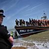 Anh ghi nhận hơn 45.000 người di cư trái phép qua eo biển Manche