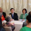 Phó Thủ tướng Trần Hồng Hà gặp gỡ người Việt Nam tại Thụy Sĩ