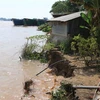 Bến Tre công bố tình huống khẩn cấp tình trạng sạt lở sông Mỏ Cày