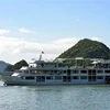Quảng Ninh đưa du thuyền từ vịnh Hạ Long về khai thác trên Bái Tử Long