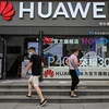 Công ty Huawei thay thế hàng nghìn linh kiện bị Mỹ cấm xuất khẩu