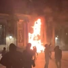 Tòa thị chính Bordeaux bị đốt khi biểu tình ở Pháp nghiêm trọng hơn