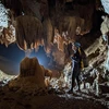 Phát hiện hơn 3km hang động tuyệt đẹp, còn nguyên sơ ở Quảng Bình
