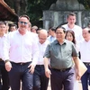 Thủ tướng Phạm Minh Chính và Thủ tướng Luxembourg tham quan Văn Miếu