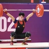Vận động viên cử tạ Trần Minh Trí phá kỷ lục SEA Games 