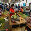 Sri Lanka cắt giảm mạnh lãi suất lần đầu tiên kể từ khi bị khủng hoảng