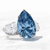 Chiếc nhẫn gắn viên kim cương quý hiếm Bleu Royal có giá 50 triệu USD