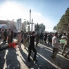 Rất đông người có mặt khi xảy ra vụ nổ tại lễ tưởng niệm chỉ huy cấp cao Lực lượng Vệ binh Cách mạng Hồi giáo Iran (IRGC) ở thành phố Kerman, ngày 3/1/2024. (Ảnh: AFP/TTXVN)