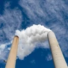 Khí thải phát ra từ một nhà máy điện than ở Tây Virginia, Mỹ. (Ảnh: AFP/TTXVN)