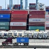 Các container hàng hóa Trung Quốc tại cảng Long Beach, bang California, Mỹ ngày 23/8/2019. (Ảnh: AFP/TTXVN)