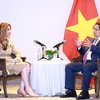 Thủ tướng Phạm Minh Chính tiếp bà Carolina Mejía, Tổng Bí thư Đảng Cách mạng Hiện đại (PRM) Cộng hoà Dominicana. (Ảnh: Dương Giang/TTXVN)