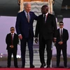 Chuyên cơ chở Tổng thống Mỹ Joe Biden hạ cánh xuống Angola. (Ảnh: scmp)