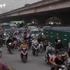 Việc chắn đường Nguyễn Xiển để thi công đã tạo nút thắt cổ chai khiến giao thông qua đây gặp nhiều khó khăn