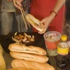 [Photo] Bánh mì Việt lọt tốp món ăn đường phố ngon nhất thế giới