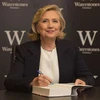 [Photo] Phong cách thời trang tinh tế của bà Hillary Clinton