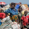 Người tị nạn Burundi sống trong các lều trại bên hồ Tanganyika ngày 21/5. (Nguồn: AFP/TTXVN)