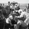 Các y tá giúp các quân sỹ bị thương sau vụ ném bom của Đức quốc xã gần Chisinau. (Nguồn: Sputniknews)