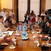Một cuộc họp giữa Cuba và Singapore tại La Habana. (Nguồn: THX/TTXVN)