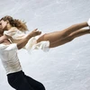 Cặp đôi người Pháp Gabriella Papadakis và Guillaume Cizeron trình diễn khiêu vũ tự do trong cuộc thi khiêu vũ trên băng ở ISU World Team Trophy, Tokyo. (Nguồn: Sputniknews)