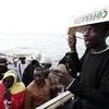 Người di cư tại bờ biển Ventimiglia, Italy. (Nguồn: AFP/TTXVN)