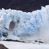 Cảnh tượng sập cầu băng hiếm có ở Công viên quốc gia Los Glaciares, tỉnh Santa Cruz, Argentina. (Nguồn: CCTVNews)