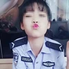Nữ cảnh sát Trung Quốc.