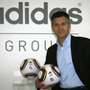 Giám đốc điều hành Herbert Hainer của Adidas. (Nguồn: bizcominthenews.com)