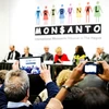 Phiên tòa luận tội tập đoàn hóa chất Monsanto tại La Hay (Hà Lan) ngày 18/4. (Nguồn: AFP/TTXVN) 
