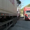 [Video] Quái xế trên các xe container khiến người dân khiếp vía