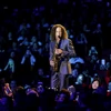 Kenny G đã chiếm trọn cảm tình khán giả bởi sự hồ hởi, thân thiện đầy nghệ sỹ. (Nguồn: BTC) 