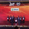 Tôn vinh các doanh nghiệp thuộc tốp 500 doanh nghiệp lớn nhất Việt Nam. (Ảnh: Thạch Huê/TTXVN)