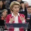 Chủ tịch Uỷ ban châu Âu (EC) Ursula von der Leyen phát biểu tại Nghị viện châu Âu. (Ảnh: AFP/TTXVN)