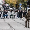 Cảnh sát phong tỏa hiện trường vụ tấn công bằng dao ở thành phố Nice, Pháp ngày 29/10. (Ảnh: AFP/TTXVN) 