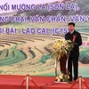 Chủ tịch UBND tỉnh Yên Bái Trần Huy Tuấn phát biểu tại Lễ khởi công. (Ảnh : Tuấn Anh /TTXVN)