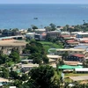 Tàu cập cảng ngoài khơi ở Honiara, thủ phủ của Quần đảo Solomon. (Ảnh: AP) 