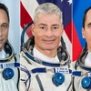 Phi hành đoàn trên tàu Soyuz gồm Anton Shkaplerov, Mark Vande Hei và Pyotr Dubrov (từ trái sang phải). (Ảnh: NASA)
