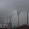 Khí thải bốc lên từ nhà máy ở Đại Đồng, tỉnh Sơn Tây, Trung Quốc. (Ảnh: AFP/TTXVN)