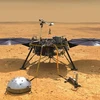 Hình minh họa tàu vũ trụ InSight với các thiết bị được triển khai trên bề mặt sao Hỏa. (Nguồn: NASA) 