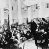 Ngay trong đêm 7/11/1917, Đại hội các Soviet được triệu tập, thành lập Chính quyền Soviet do V.I.Lenin đứng đầu. (Ảnh: Tư liệu quốc tế/TTXVN phát) 
