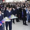 Đội tuyển Nhật Bản được chào đón như người hùng khi trở về quê hương