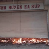 Đắk Lắk: Khống chế đám cháy lớn ở chợ trung tâm huyện Ea Súp