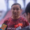 Huấn luyện viên Mai Đức Chung "vô địch" về tuổi tác