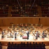 Khán giả Nhật chào đón màn diễn của dàn nhạc giao hưởng Việt-Nhật