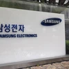 Biểu tượng Công ty Samsung Electronics tại tòa nhà ở Seoul, Hàn Quốc. (Ảnh: AFP/TTXVN)